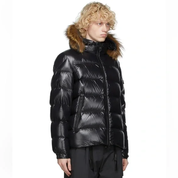 NWOT Moncler Bulgarie Black Pure Goose Down Coat. Size 1-Small. Unisex
